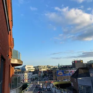 Camdenwharf Apartment